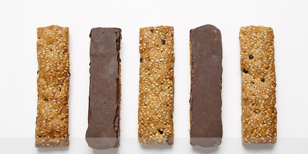 Is a protein bar a healthy meal? 