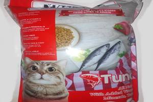 Review Makanan Kucing Markotops, Review Kemasan Produk Markotops Rasa Tuna