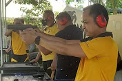 Anggota Polres Minut Gelar Latihan Menembak