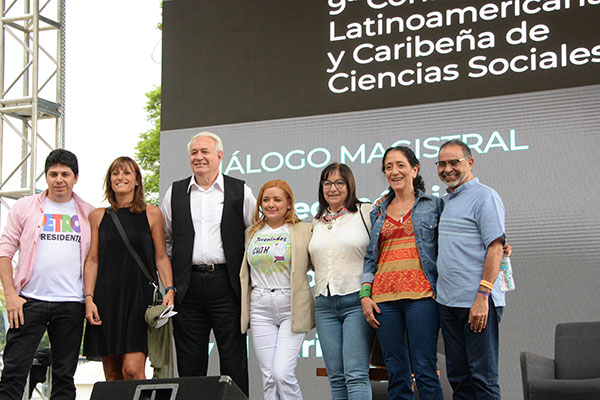 Organizaciones sindicales deben ser transformadoras de la sociedad:UNAM