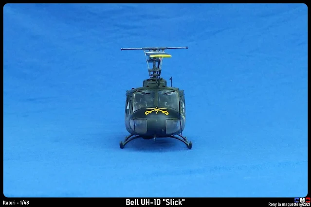 Bell UH-1D d'Italeri au1/48.