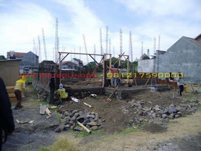 Foto Borongan Fisik Rumah Probolinggo Progress Pondasi