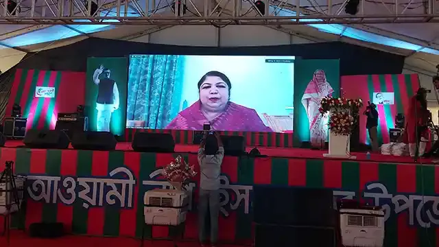 শেখ হাসিনা আ’লীগের দায়িত্ব নিয়ে ভাগ্য পরিবর্তনের আন্দোলন করেন