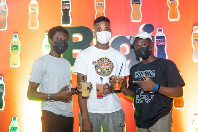Bigi Vibes with Consumers At ‘Vybe With The Trybe’ Music Concert In Lagos