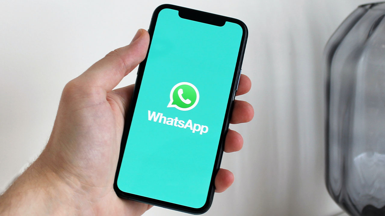 Golpe 'sequestra' contas do WhatsApp com ajuda do próprio usuário