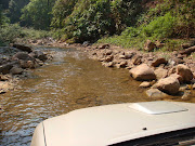 Thailand Offroad Adventure Tour. With 4x4, reduction and differential locks through Thailand - pure offroad fun without much legal restrictions. 4wd and on in the mud. From fords and the rivers to the beautiful mountain villages and "hill tribes" in the mountains of Thailand.