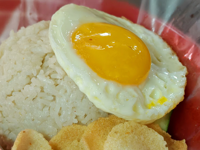 Manmila_Nasi_Lemak_Panas_Kulai_Bukit_Batu