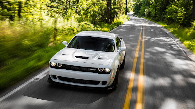 2022 Dodge Challenger Hellcat Temporarily Loses Manual Transmission