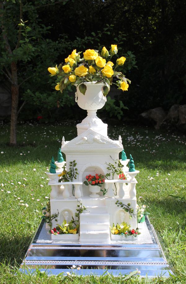 garden theme cake