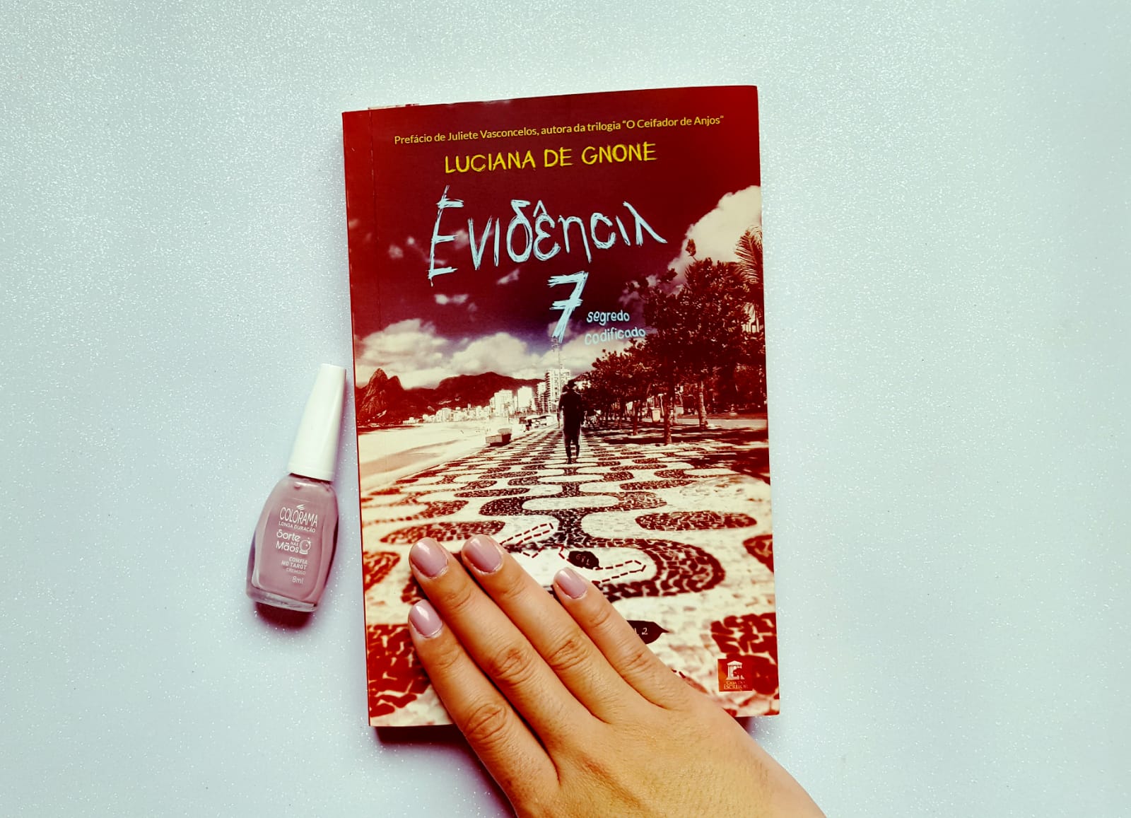 Esmaltes e Livros | Fevereiro