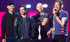 Video | Coldplay movió el Olímpico al ritmo de la "Bachata rosa"