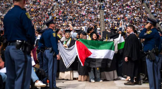 Protesta contra la guerra en Gaza interrumpe ceremonia de graduación de Universidad de Michigan