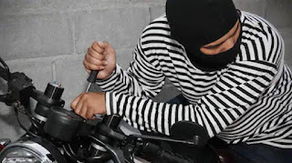 Residents Successfully Catch Motorcycle Thief in Sekadau