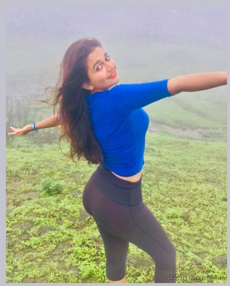 Famous South Indian Actress Anaika Sotti flaunting sexy big Ass in tight jeans and leggings, anaika sotti sexy big butt, anaika sotti hot boobs, anaika sotti nudes, anaika sotti sexy nevel, anaika sotti oops moment, anaika sotti sexy