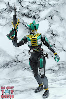 S.H. Figuarts -Shinkocchou Seihou- Kamen Rider Zeronos Altair Form 35