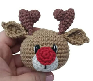 PATRON GRATIS BOLA NAVIDAD RENO AMIGURUMI 47264 🦌