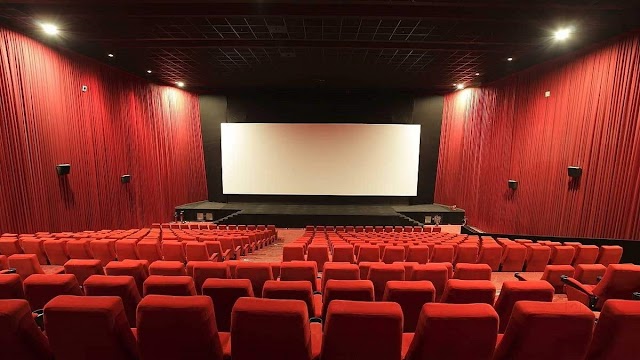 Delhi Unlock Update  : राजधानी में पूरी क्षमता के साथ खुलेंगे सिनेमा हॉल, थिएटर और मल्टीप्लेक्स..