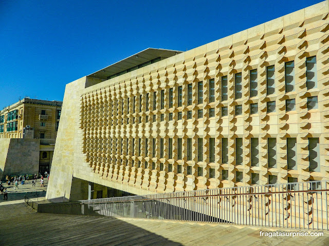 Sede do Parlamento de Malta, projetada por Renzo Piano