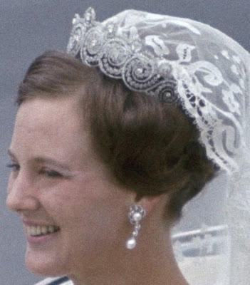 khedive egypt tiara crown princess margaret sweden diamond cartier queen margrethe denmark