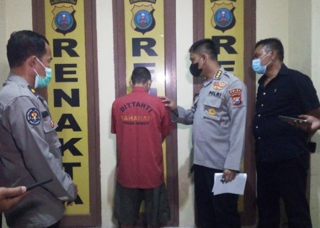 MetroXpose.com Medan - Seorang pria berinisial S, yang mengaku sebagai paranormal, ditangkap polisi. Dia ditangkap setelah diduga memperkosa bocah 15 tahun, yang merupakan anak pasiennya.