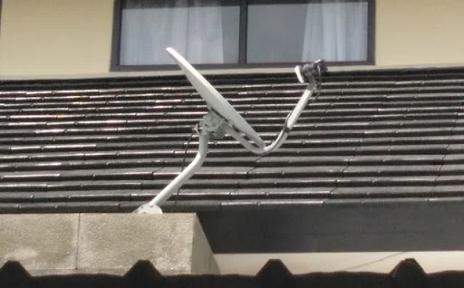 Pasang parabola mini Kvision di Kompleks Giri Mekar Indah Cijambe Ujung Berung Bandung