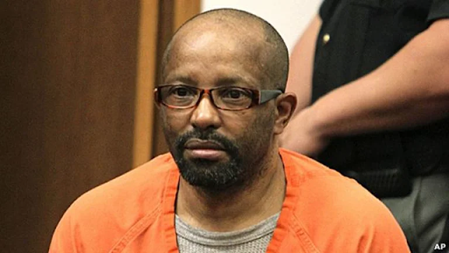 El estrangulador de Cleveland, el violador que gozaba matando y convivía con los cuerpos de sus víctimas