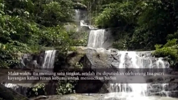 Jelajah Keindahan Riam Tapsa Bengkayang