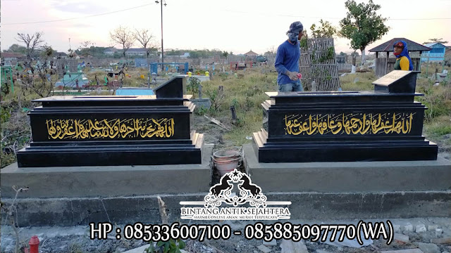 Makam Islam Model Mewah Mirip Makam Ustadz Jeffry