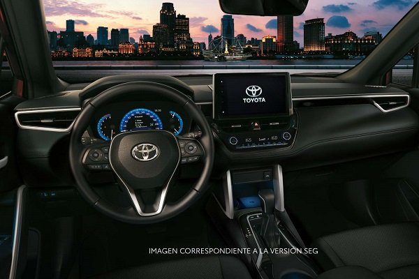 Interior Toyota Corolla Cross 2022