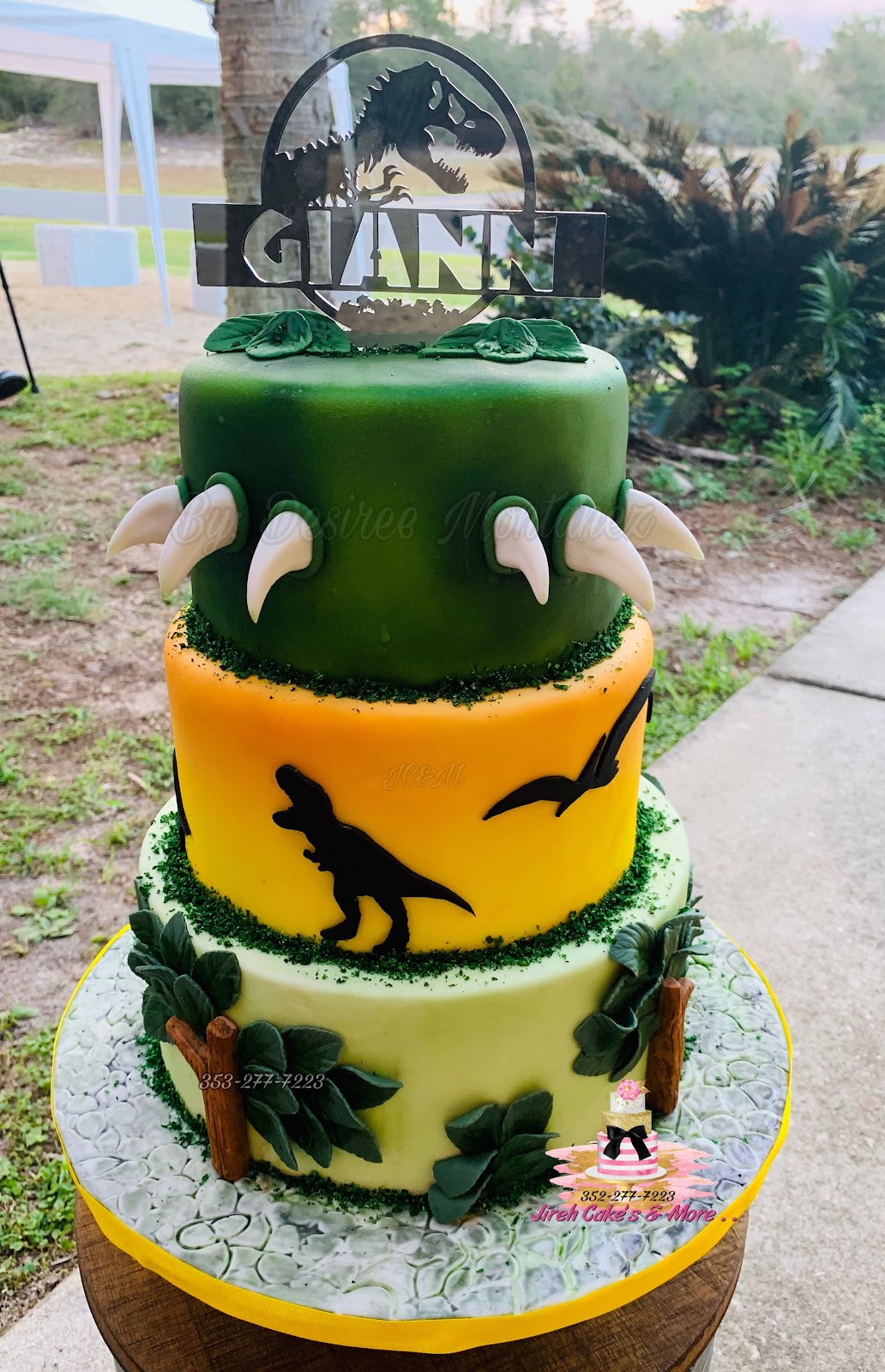 Dinosaur Birthday Cakes