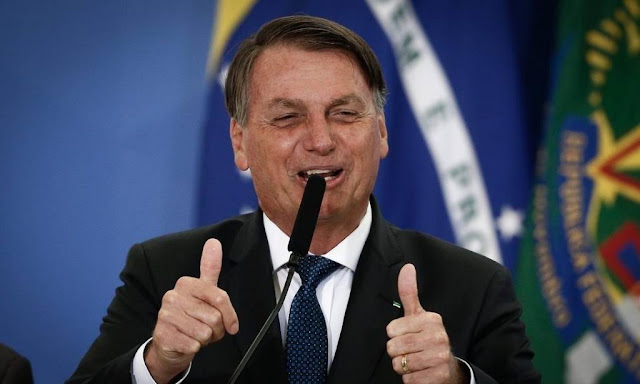 MP de Bolsonaro garante pagamento de Auxílio Brasil de R$400 já nesta sexta-feira