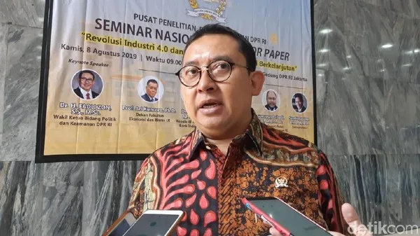 Fadli Zon Dinilai Lebih Cocok Gabung PKS Dibanding Partai Ummat  