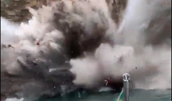 Βραζιλία: Γιγαντιαίος βράχος σε φαράγγι χτυπά τουριστικά σκάφη - Νεκροί τουλάχιστον 5 άνθρωποι και 20 τραυματίες