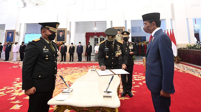 Joko Widodo Lantik Dudung Abdurachman jadi Kepala Staf Angkatan Darat.lelemuku.com.jpg