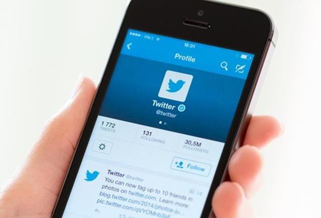 Kini Fitur DM di Twitter Bisa Disematkan