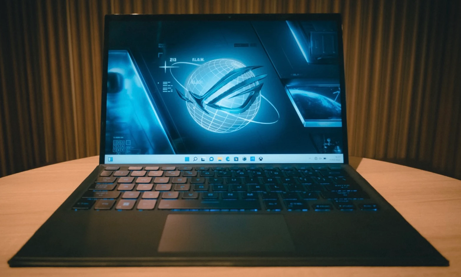 Review Asus ROG Flow Z13 GZ301ZE, Laptop Gaming Unik Kencang yang Tiada Duanya