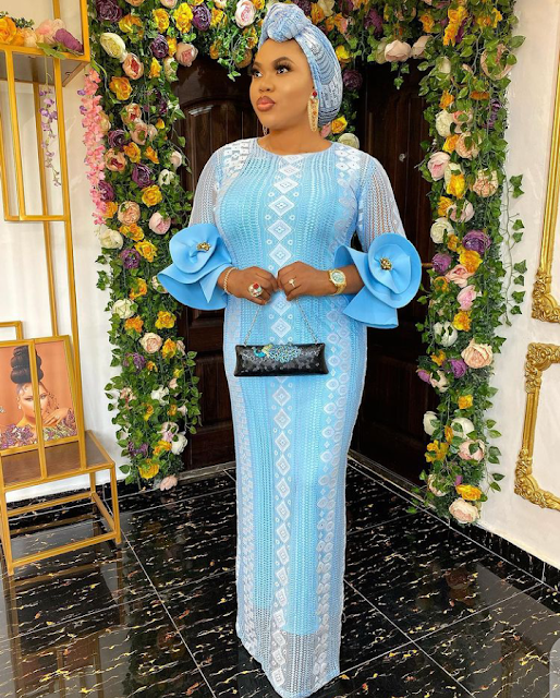 Latest Kaftan Gown Inspirations For Mothers
