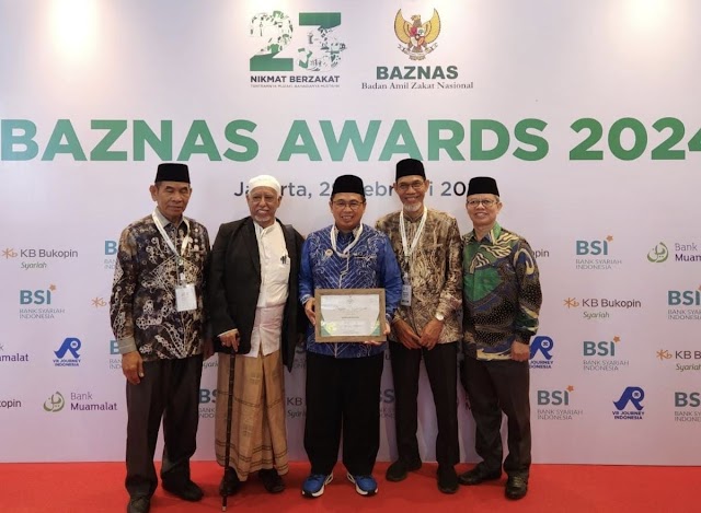 Wali Kota Banjarmasin Kembali Raih Penghargaan Baznas Award 2024