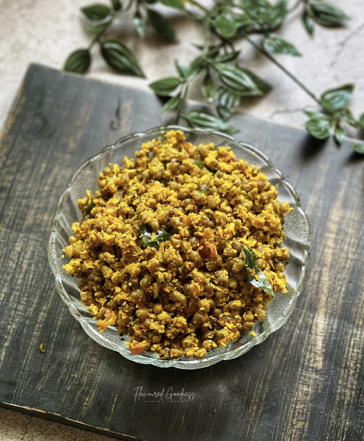 Cherupayar Thoran | Green Moong Dal Stir Fry Using Coconut