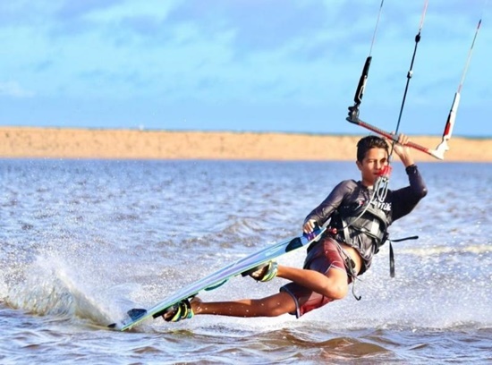 Sanjoanense é destaque no kitesurf nacional