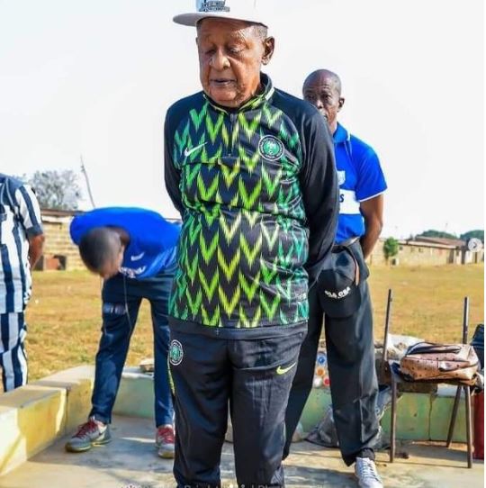 "Alaafin of Oyo Embarks On Work Out Session, Boxing Ring Fight"
