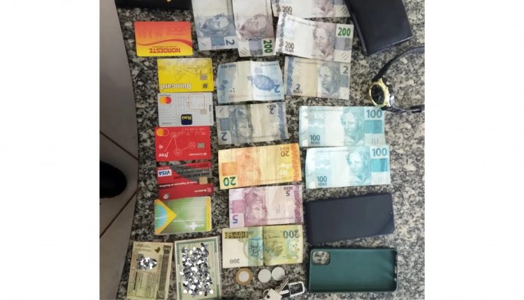 POLICIAIS DE VITORINO FREIRE PRENDEM HOMEM EM POSSE DE MAIS DE R$ 2 MIL REAIS EM CÉDULAS FALSAS
