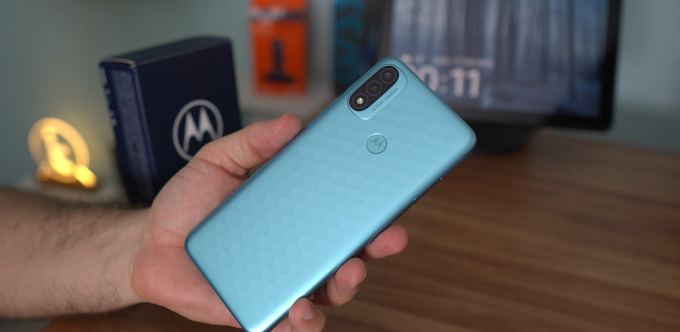 O melhor baratinho da Motorola que vale a pena comprar!