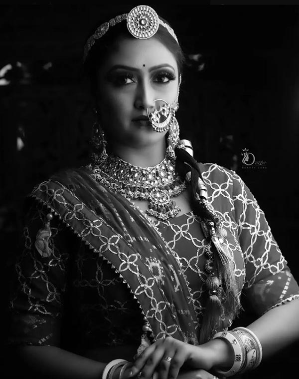 Jaya Pandey hot bhojpuri ullu actress
