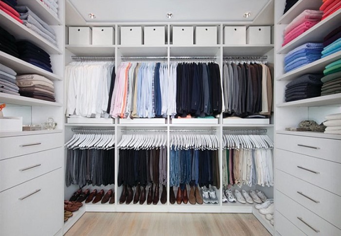 lemari pakaian minimalis modern