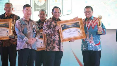 Capai Aktivasi IKD Tertinggi, 13 Disdukcapil Sabet Penghargaan Dukcapil Prima Award