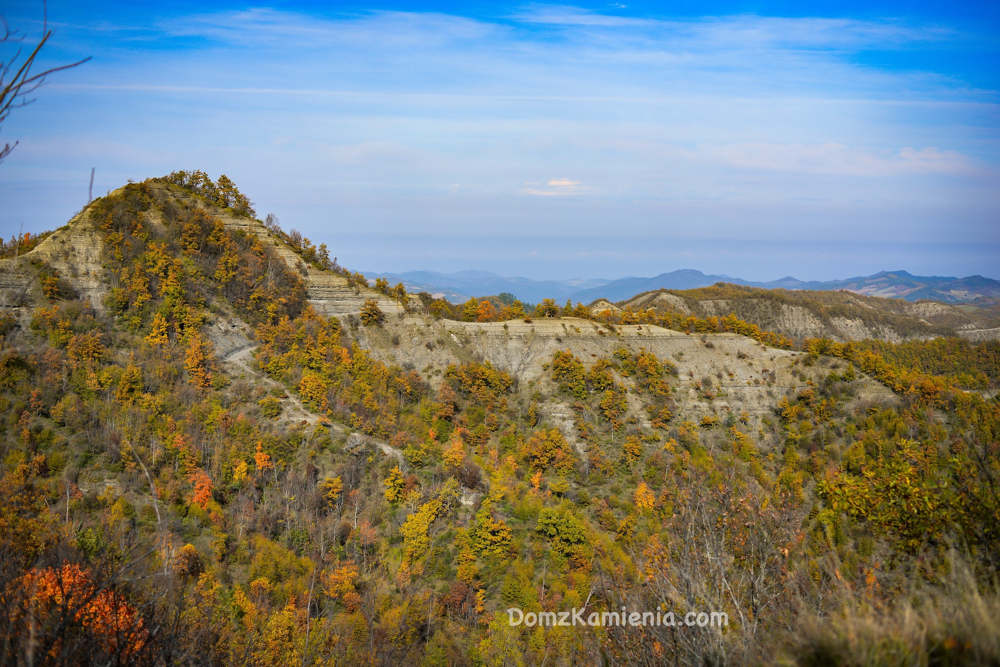 Gamogna, Marradi trekking, Dom z Kamienia