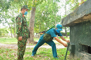 Chương trình tập huấn, bồi dưỡng chức vụ chỉ huy Dân quân tự vệ được quy định như thế nào?