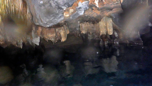 stalactite formation inside the St. Paul Cave and Underground River also known as Puerto Princesa Underground River