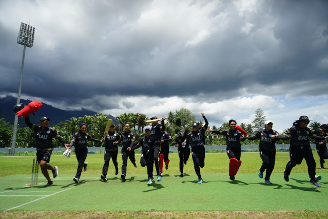 Tim Kriket Putri Bali Kalahkan Kalimantan Timur di Final Kategori T20.lelemuku.com.jpg